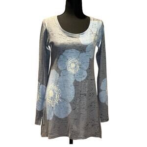 Women's Whimsy Rose LS Thermal Floral Print Blue Gray Tunic, Size Small, EUC